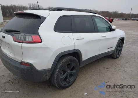 2020 Jeep Cherokee Altitude 4X4/Latitude Plus 4X4 from USA, damaged, VIN 1C4PJMLB6LD584328